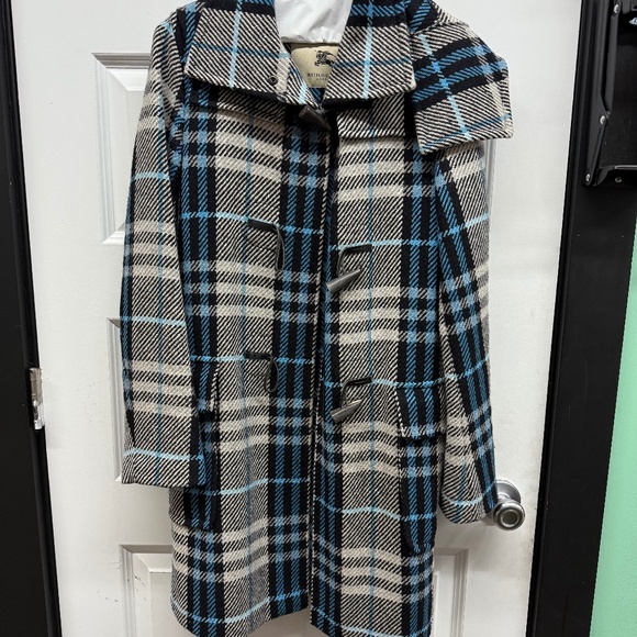 Burberry Wool Toggle Coat